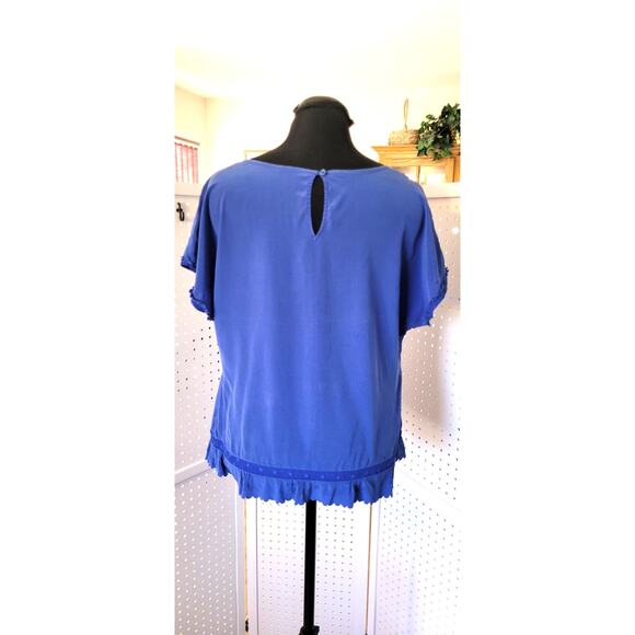 Womens Elevated Blue Silk Short Sleeve Top Blouse Sz L Lace Ruffles Detailing - Picture 11 of 11